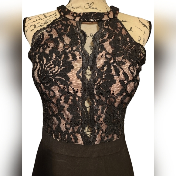 Morgan & Co Lace Halter Style Floor Length dress - Picture 4 of 10